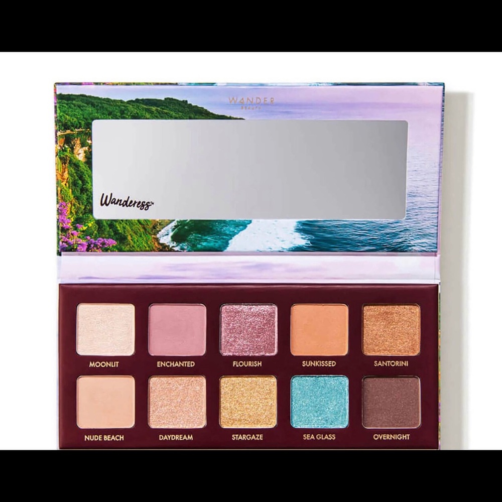 Wanderess Escape Eyeshadow Pallet
